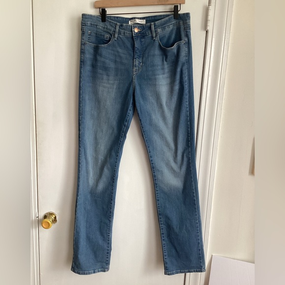 Levi's Strauss Signature Gold Womens Jeans 16L W33 L34 Totally Shaping Straight - Picture 1 of 7